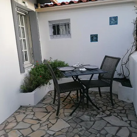 Le Cottage Rochefort  Exterior photo